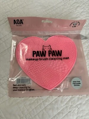 Alfombra limpiadora de brochas de maquillaje de silicona Foto 1 de 2