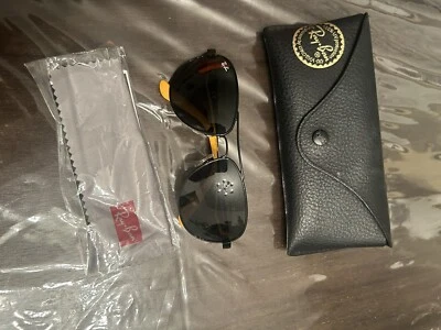 gafas de sol rayban niños Foto 1 de 3