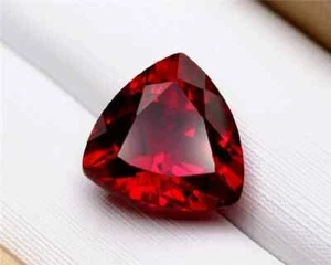 Pietra Preziosa Sciolta Impeccabile Taglio Trilione Certificata 10,00 Ct Rubino Rosso Mogok Naturale - Foto 1 di 4