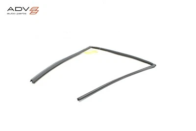Toyota RAV4 2019-2024 puerta trasera derecha ventana cristal canal de funcionamiento sello OEM Foto 1 de 4