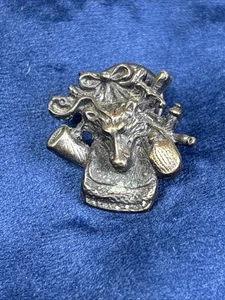 Vintage Scottish Clan Boar’s Head Kilt Pin Highland Badge - Picture 1 of 9