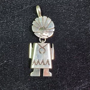 VINTAGE NAVAJO SIGNIERTER STERLING ANHÄNGER VON WALTER VANDEVER KACHINA FIGUR PUPPE - Bild 1 von 7