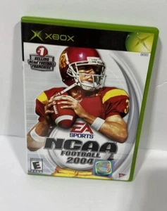 Microsoft XBOX ORIGINALE - NCAA Football 2004 - usato con istruzioni - Foto 1 di 5