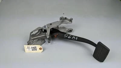 Pedal de freno 2020 Subaru Crosstrek 36092-FL081 2019 2021 Foto 1 de 4