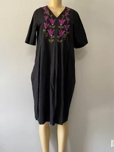 VESTIDO FLORAL BORDADO PLISADO NEGRO GUDRUN SJODEN TALLA S - Imagen 1 de 9