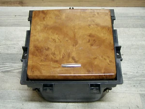 Compartimento portavasos KIA Opirus - Imagen 1 de 2