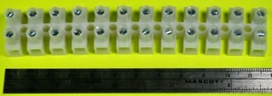 Klemmenblock 12 Pos 0,39" Abstand 30A 10-22 AWG GTB-10-12 Menge 10 - Bild 1 von 3