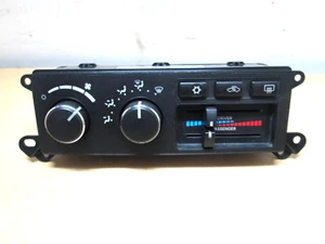 2006 Dodge RAM 1500 2500 3500 CLIMATE CONTROL UNIT A/C DUAL ZONE TEMPERATURE OEM - Picture 1 of 15