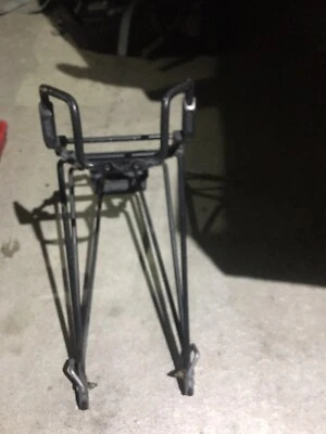 Gepäckträger. - Bild 1 von 4