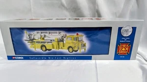 Corgi Mack CF Tower SAN FRANCISCO AIRPORT, 1/50 #US53802 - Picture 1 of 6