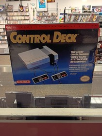 Nintendo Entertainment System NES Control Deck Console CIB COMPLETE IN BOX