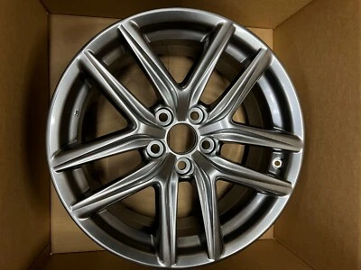 Llanta Lexus IS200t IS250 IS300 IS350 2014-2020 18" OEM* 4261153340 18x8j Foto 1 de 4