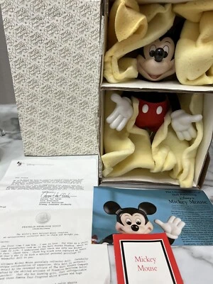 Фарфоровая кукла Mickey Mouse ручной работы с индивидуальным номером Franklin Mint - Изображение 1 из 4