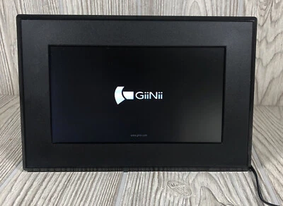 GiiNii GT701P1 7" Digital Picture Frame Cycle Photos Of Your Precious Memories - Image 1 of 4