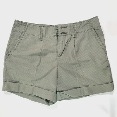 Faded Glory Green & White Stripes Stretch Shorts | Women Size 4 | Secondhand - Image 1 of 3