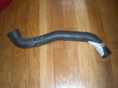 NOS 1980 FORD THUNDERBIRD 5.0L UPPER RADIATOR HOSE - Image 1 of 2