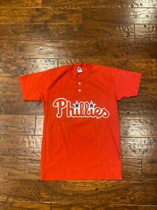 Vtg Philadelphia Phillies Logo Spell Out T-shirt Men’s M Russel Athletic 🇺🇸 - Picture 1 of 5