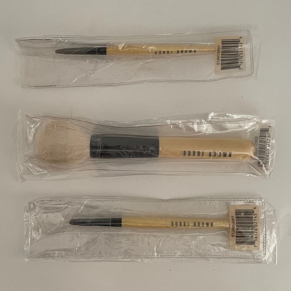 Bobbi Brown Conjunto de 3 Pincéis de Maquiagem Delineador de Olhos Ultra Fino e Liquidificador Facial NOVO - Imagem 1 de 2