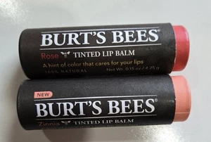 2 x BURT'S BEES * GETÖNTER LIPPENBALSAM FEUCHTIGKEITSSPENDEND * HT FARBE: ZINNIA & ROSE * NEU - Bild 1 von 1