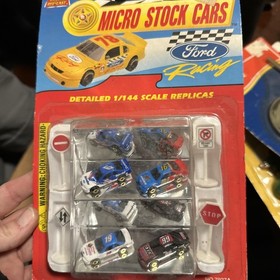 Micro machines Micro Stock Cars Ford Motor Company 1:144 Die Cast Set