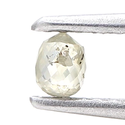 0.19 Carat 3.2 x 1.5 MM Green Color Briolette Shape Natural Diamond - Image 1 of 4