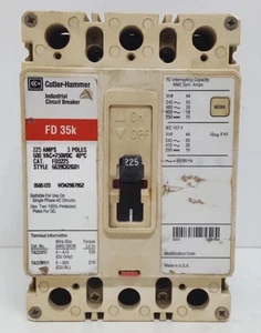 Cutler Hammer FD3225 225 Amp 600V 3 Pole FD 35k Circuit Breaker 6639C82G01 - Picture 1 of 12