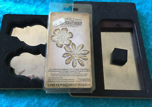 Tim Holtz Movers & Shapers Dies Labels - Tag and Bookplates - Flowers