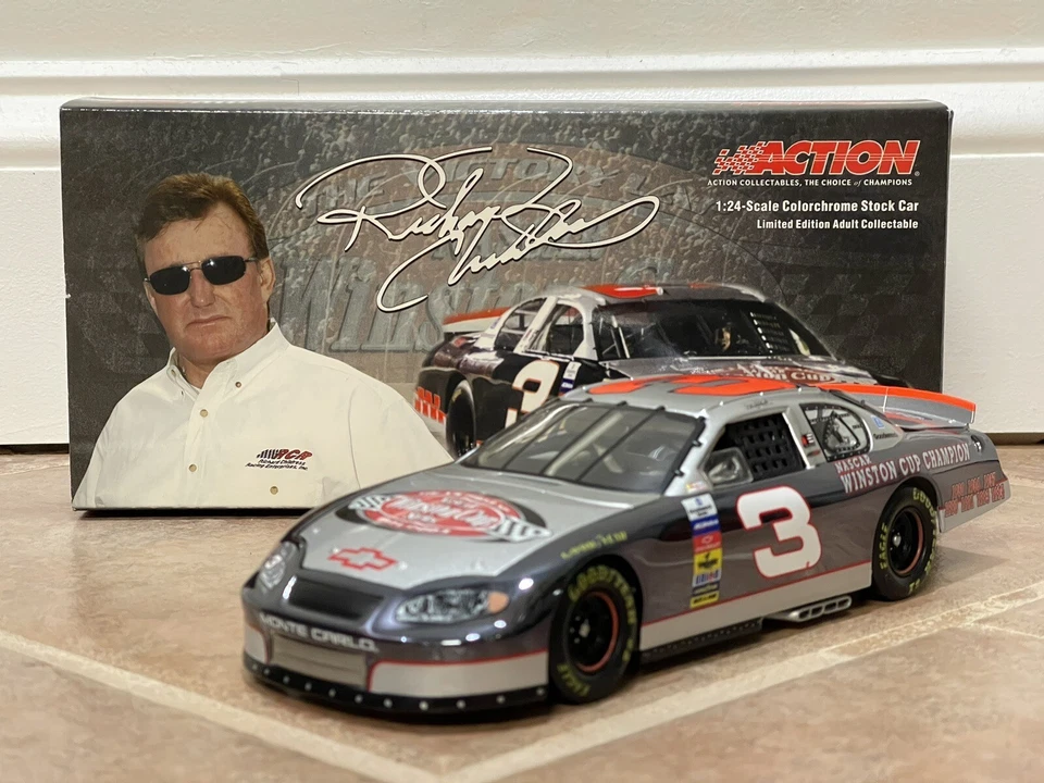 Dale Earnhardt Sr. #3 Victory Lap 7x Champ 1/24 Action 2003 Monte Carlo