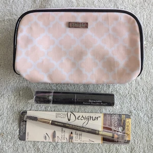 Multiple makeup items - Picture 1 of 2