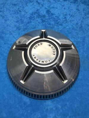 OEM 1970 - 1974 Ford Maverick, Mustang 10 1/2” Dog Dish Hubcap - Image 1 of 4
