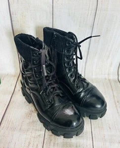 Circus by Sam Edelman Darren Women’s Patent Leather Quilted Platform Boots 6 - Picture 1 of 9
