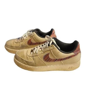 NIKE AIR FORCE 1 '07 LV8 AFRO PUNK DENIM PACK MARRONE TAGLIA 10,5 - Foto 1 di 8