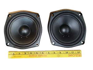 24AA38 YAMAHA NS-AC142 PARTS: PAIR OF SPEAKERS, 110018, 6" X 5-1/4" X 2-3/4" OA - Picture 1 of 8
