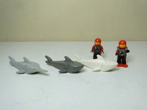 Lego Minifigures Sharks Sawtooth Deep Sea Explorers Divers Lot - Picture 1 of 6