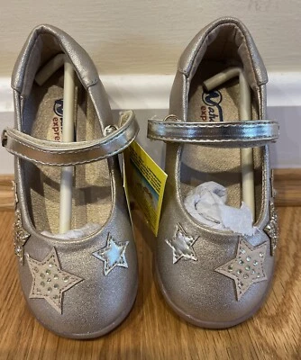 $69 NEW Naturino Express Rock Star Gold Mary Jane Strap Girls Shoes Sz 7 - Image 1 of 4