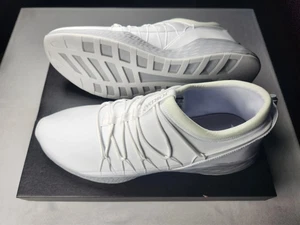 Jordan Formula 23 Toggle 908859-100 | Taglia 15 | Triple White | Nuovo con scatola - Foto 1 di 10