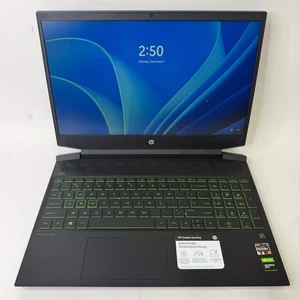 HP Pavilion 15-EC0013DX 15,6" Ryzen 5 3550H 2,1 GHz 8 GB RAM 256 GB SSD GTX 1050 - Foto 1 di 13
