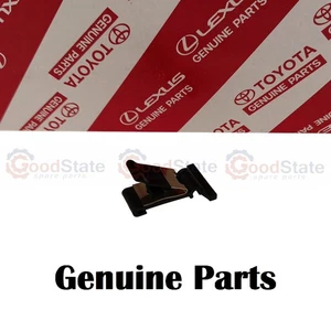 Genuine Toyota LandCruiser HDJ81 HDJ80 FZJ80 FJ80 Fuel Lid Door Clip Spring - Picture 1 of 2