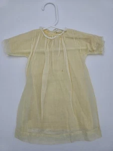 Vintage Antikes 14 Zoll gelbes Kleid für französische oder deutsche Puppe mit Biskuitkopf  - Bild 1 von 9