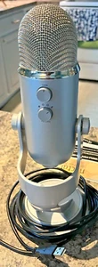 Blue Microphones Yeti Studio All-In-One Professional Recording Streaming YouTube - Picture 1 of 4