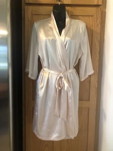 Secret Treasures Wrap Belted Robe Elbow Shear Sleeves Pink Blush Size Medium - Picture 1 of 10
