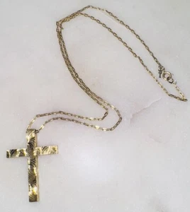 Vintage Trifari Gold Tone Textured Cross Pendant Necklace 24” Chain - Picture 1 of 10