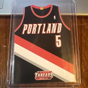 PAT CONNAUGHTON 2015-16 PANINI THREADS NBA ROOKIE CARD RC #34 BLAZERS BUCKS ND - Picture 1 of 6