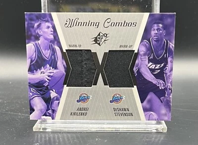 Juego ganador SPx 2003 materiales de calentamiento usados Andrei Kirilenko DeShawn Stevenson Foto 1 de 2