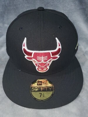 NEW ERA 59 FIFTY NBA CHICAGO BULLS FITTED MENS HAT 7 1/4 BLACK BURGUNDY - Image 1 of 4