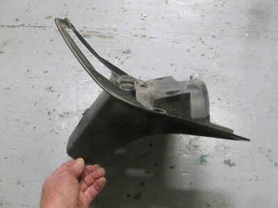 Guardabarros trasero Honda 1985 VF700F/VF750F INTERCEPTOR A 80100-MB2-900 acortado Foto 1 de 4