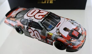 Tony Stewart #20 Milestones / 2005 Indy 400 Win. Monte Carlo Elite 2005 - Bild 1 von 2