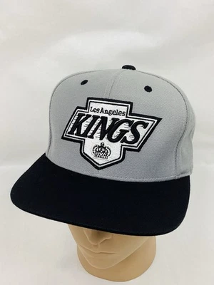 Gorra Mitchell & Ness Los Angeles Kings Snapback Vintage Hockey Gris Negra Foto 1 de 4