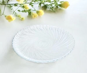 VTG Arcoroc SEABREEZE Clear Swirl Scalloped 7 3/8” Salad Plate NEW - Picture 1 of 6