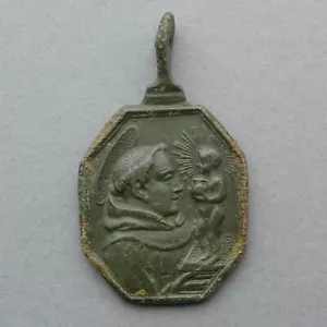 French, Antique (18th) Religious Medal. Saint Anthony of Padua. Jesus. Pendant. - Picture 1 of 5